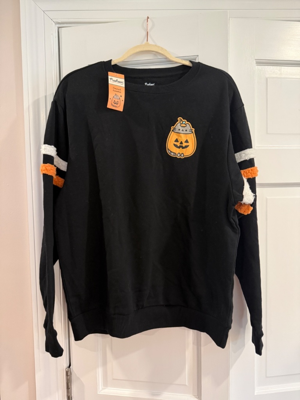 Pusheen Halloween Sweatshirt Large